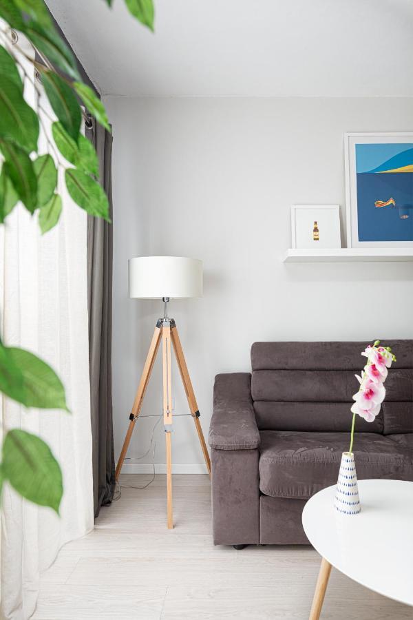 Modern 3 Bedroom & 3 Bathroom Apartment - Near Balluta Bay San Ġiljan Exterior foto